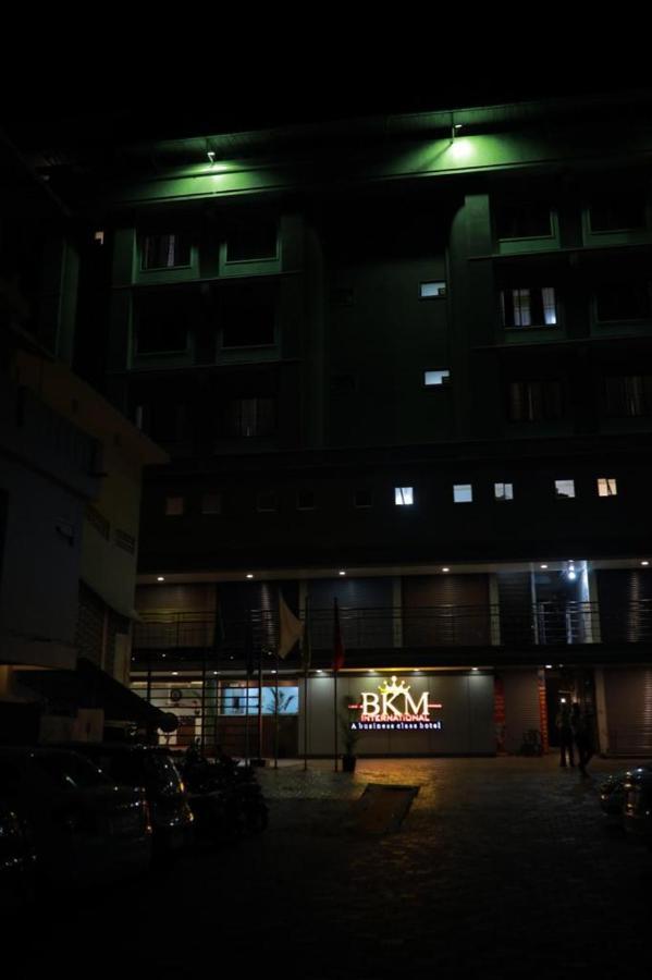 Hotel BKM International Tellicherry Exterior foto